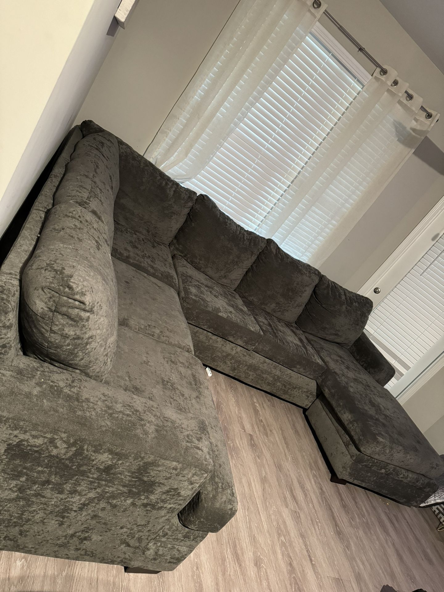 Full Grey Sectional 