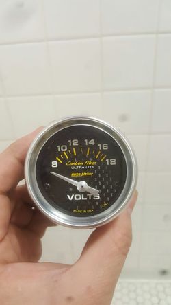Autometer carbon fiber Volt gauge