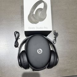Beats Studio Pro