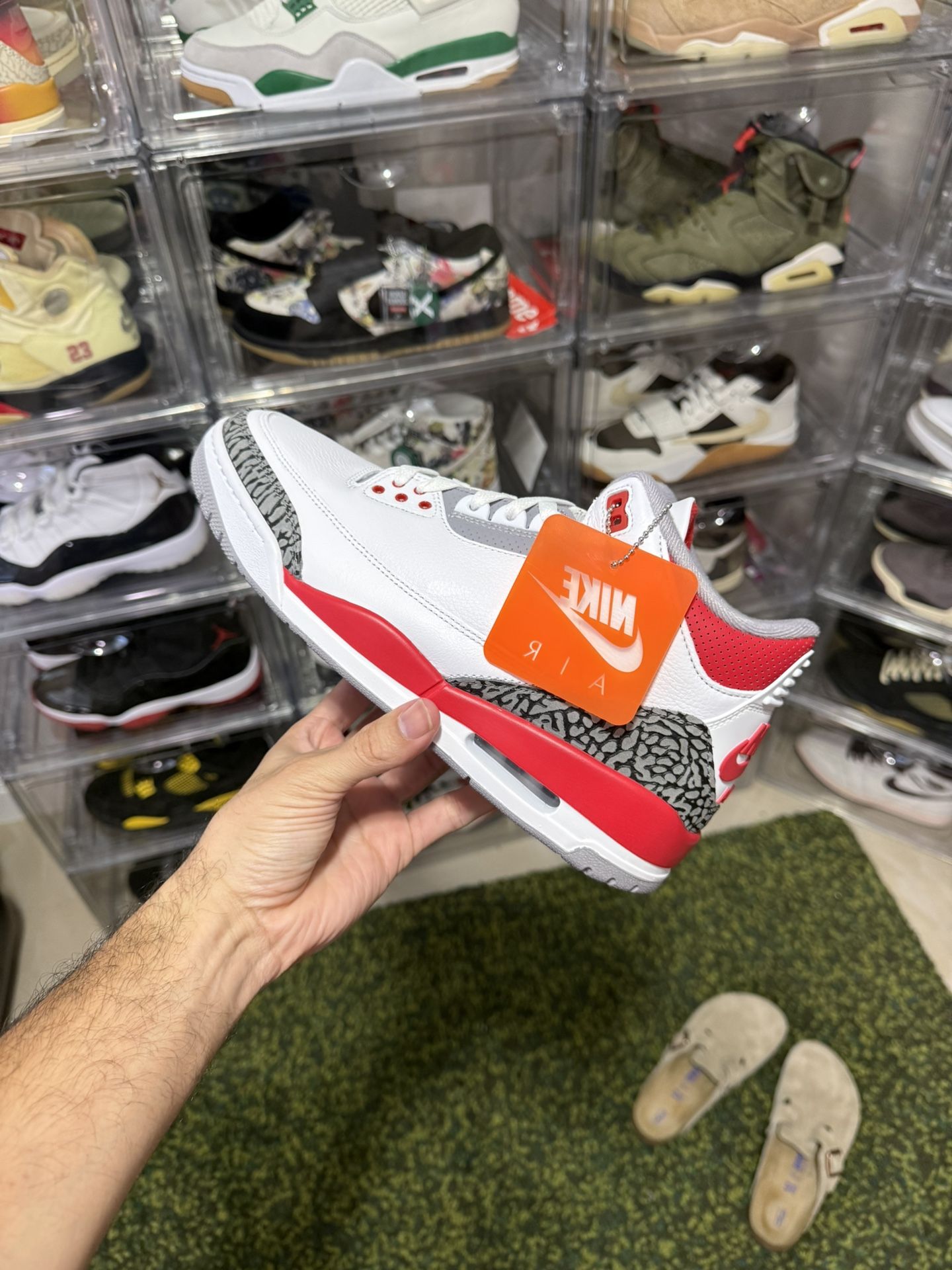 Fire Red Jordan 3