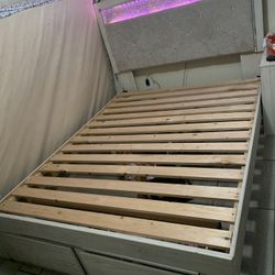 Queen Bed Frame 