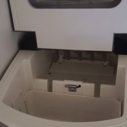 Ice Maker 