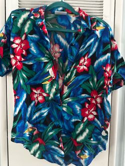 Beautiful women shirts size M. Pu near Tully & Monterey Rd SJ CA 95112