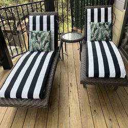 Woven chaise Outdoor patio lounge Chairs 