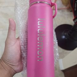 Lululemon Hello Kitty Tumbler 24oz