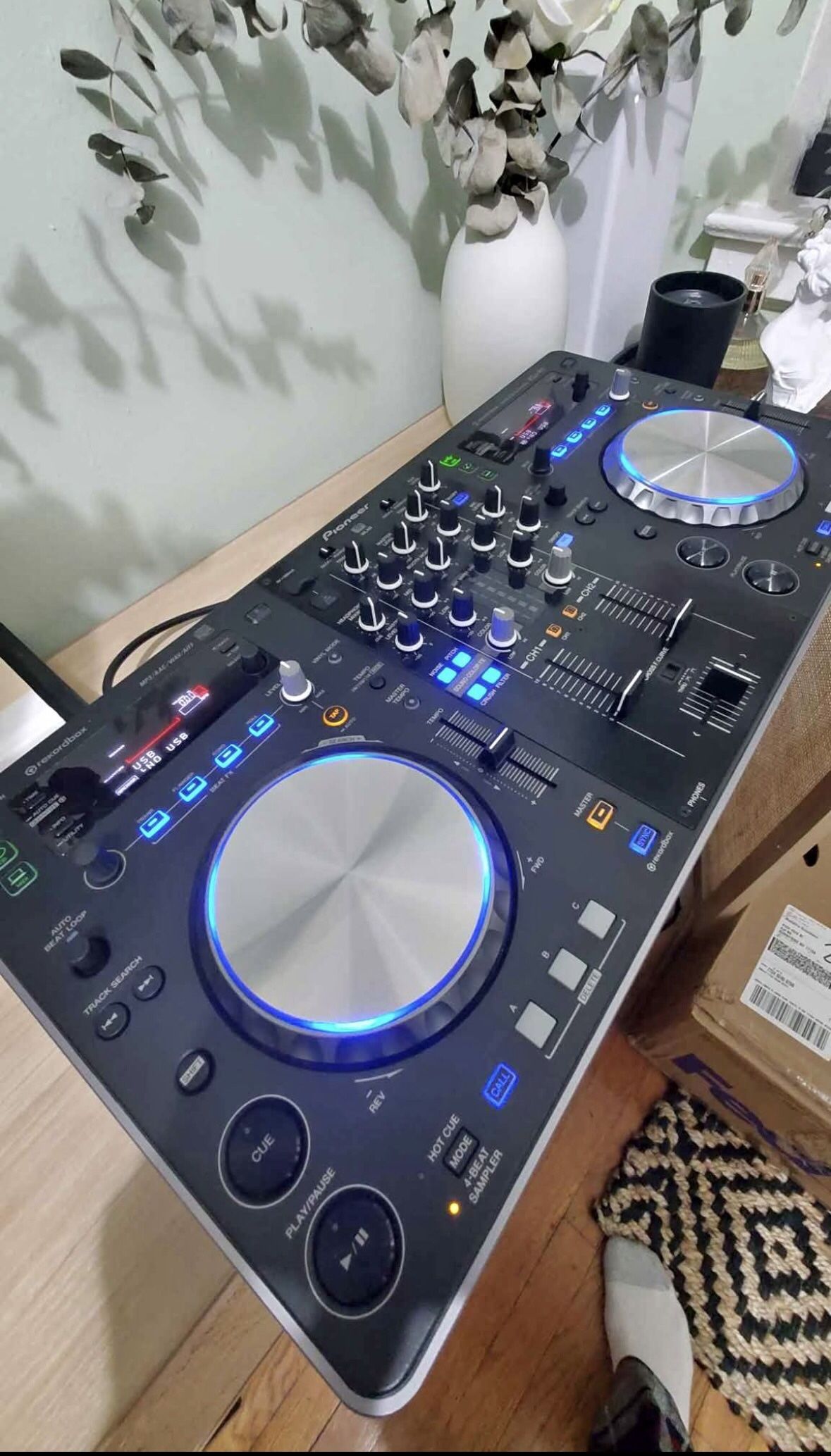 Pioneer XDJ - R1