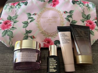 Clinique Makeup Samples Set