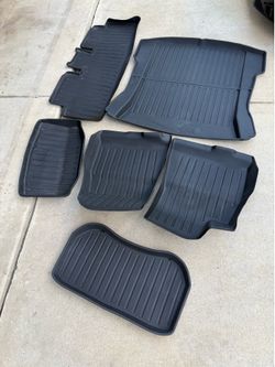 2023 Tesla Model 3 floor mats