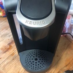 KEURIG Coffe Maker