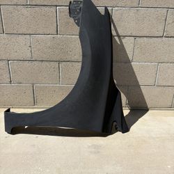 2016-2019 Sentra Oem Driver Side Fender no Scratches or dents