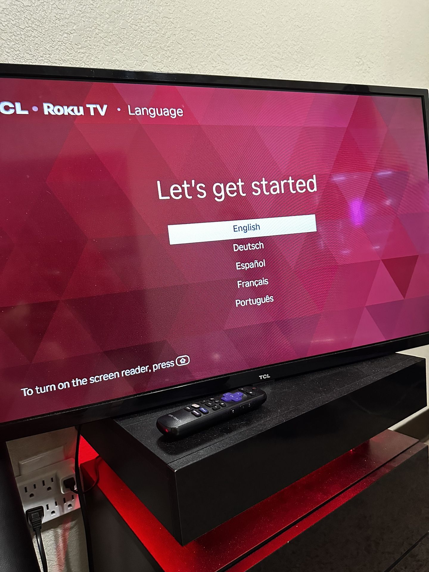 Roku TCL 43INCH