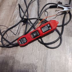 un dectector de boltaje 