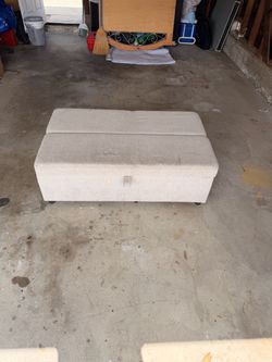 Fold out bed(twin)/ ottoman