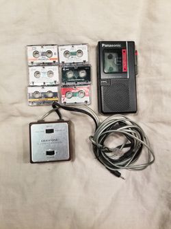 Panasonic RN-115D Voice Activated Tape Recorder & Six micro tapes