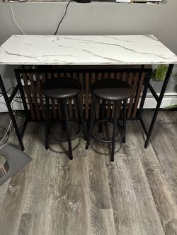 3 piece bar table and chairs