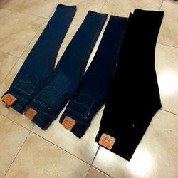 4 Levi's Pants 