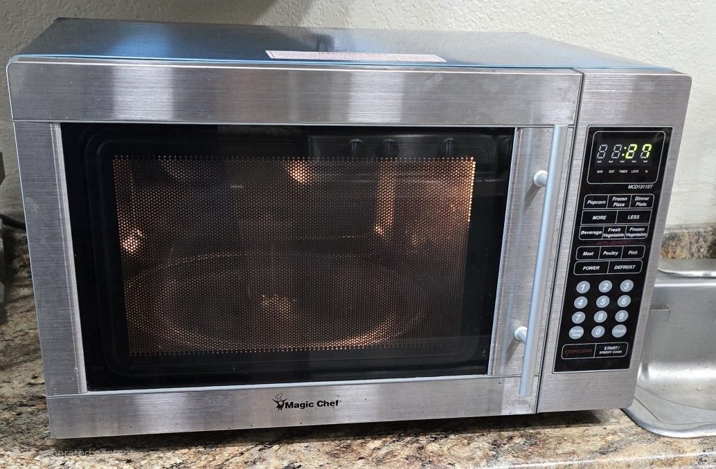 Magic Chef π¨βπ³ Microwave