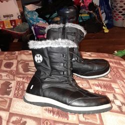Womens Boots