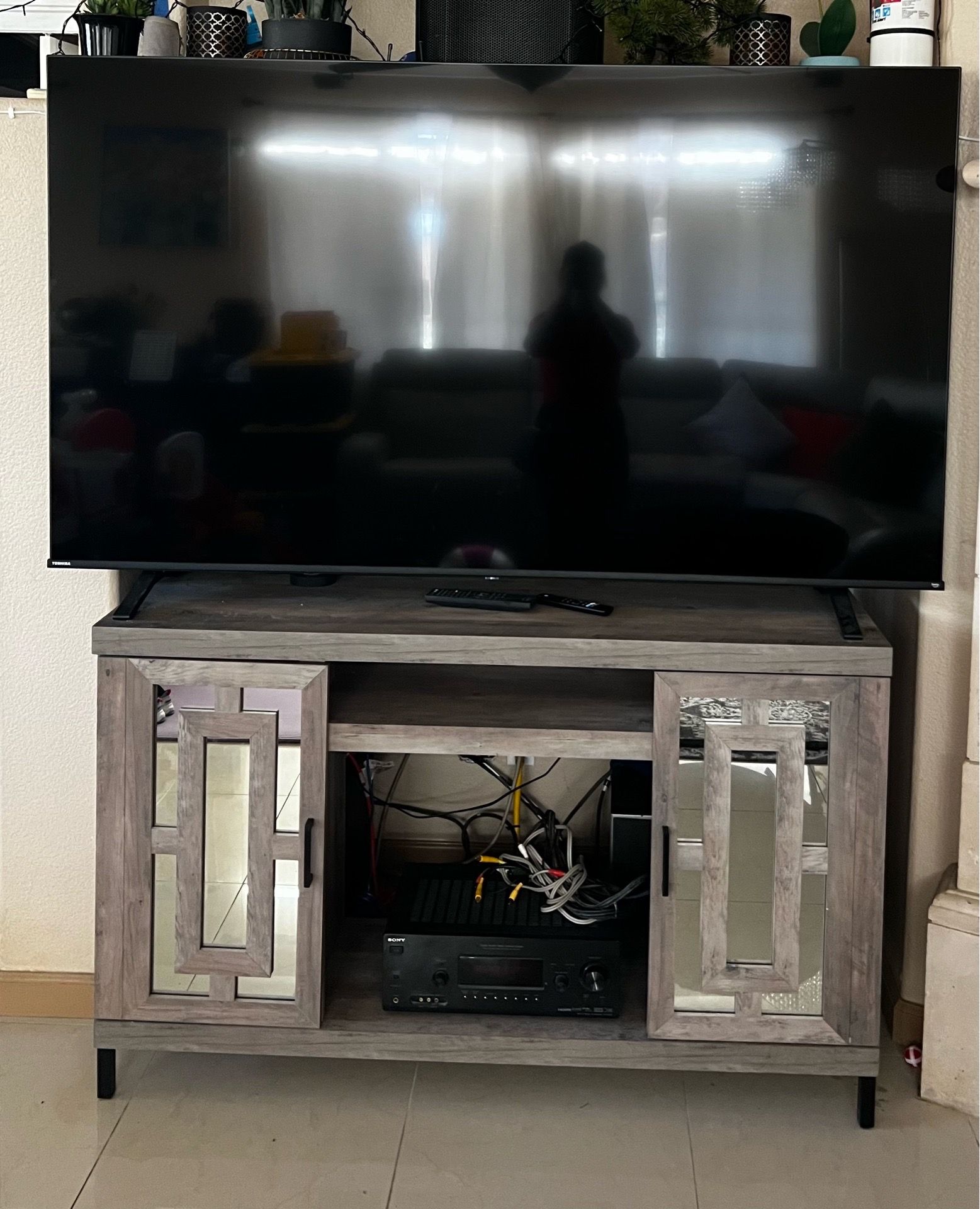 Tv stand