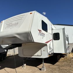 2008 Tango Frithweel 30ft With Slide 