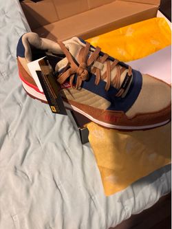 New caterpillar steel toe shoes