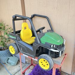 John Deere Battery Operated GATOR!