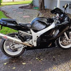 2002 Gsxr 600