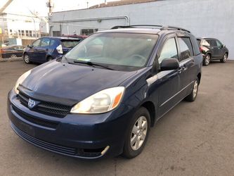 2004 Toyota Sienna Le