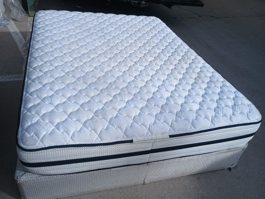 Queen Mattress And Box Spring