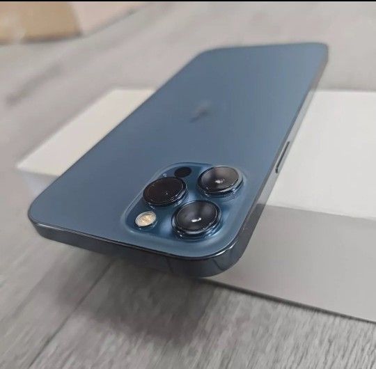 Apple iPhone 12 Pro Max