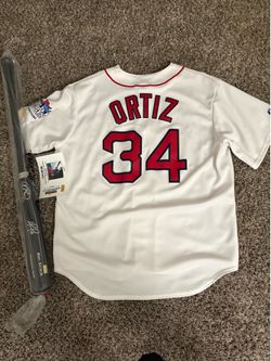 David Ortiz 2013 Series jersey and signed authenticated bat