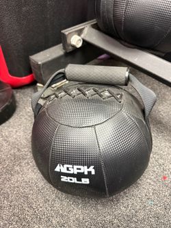 20 lb medicine ball with handles