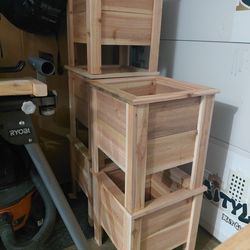 Cedar Planter Box