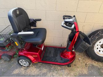 Golden Technologies Companion GC340 3-Wheel Mobility Scooter Red w/ Storage