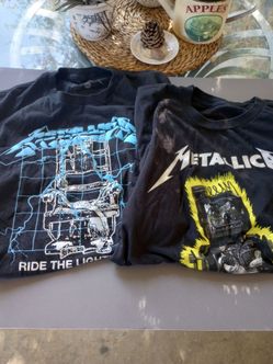 Metallica Ride the Lightning T-shirt Shirt Lot of 2. Size XL