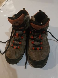 Hi tec size 3 boys