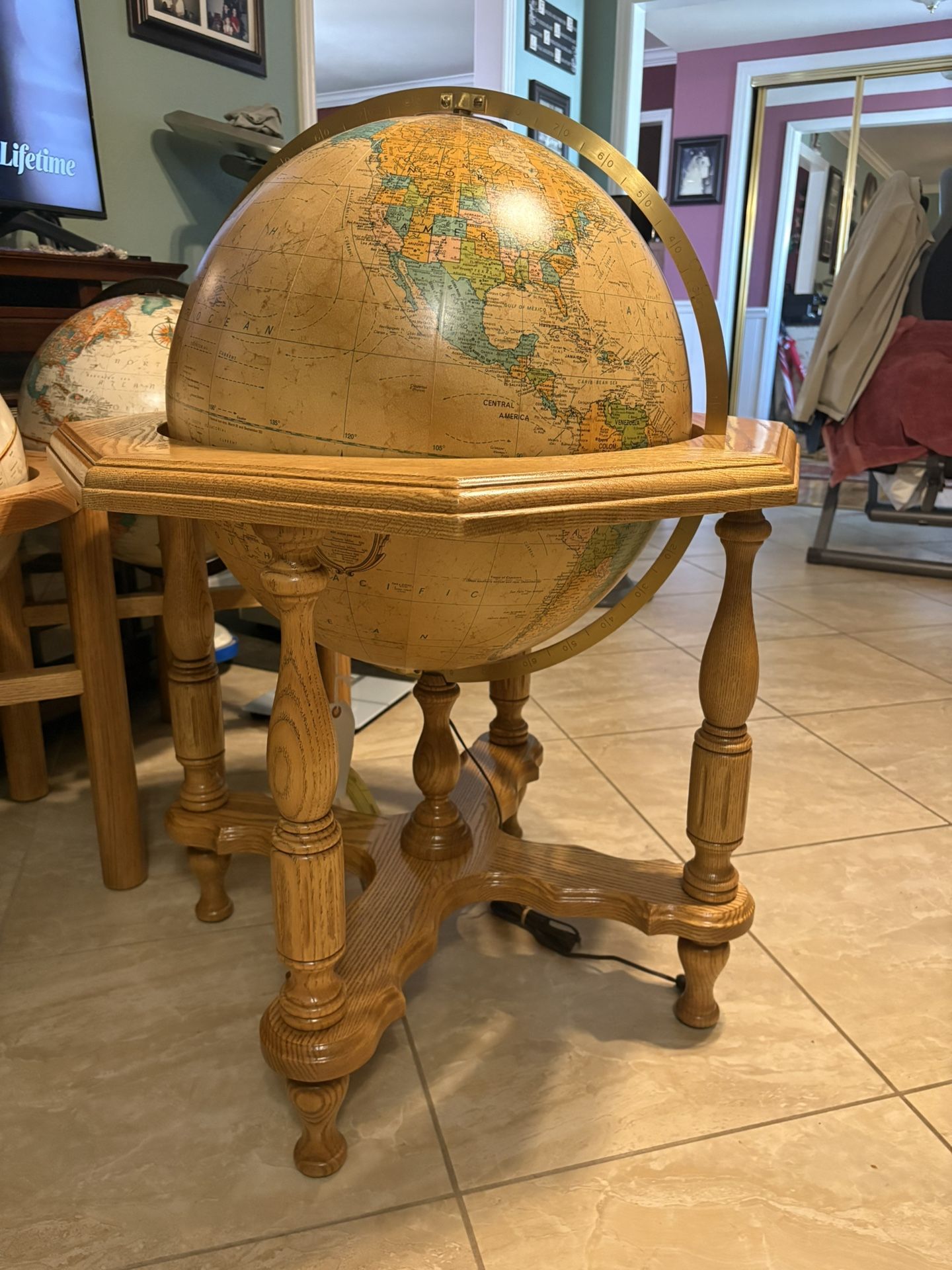 Replogle Globe, Brand New, Oak Stand And It Lights Up!