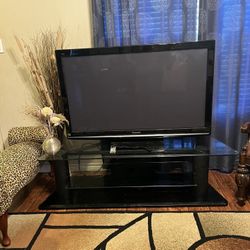 61 in Glass TV Stand  (Fits Up To 70in TV )