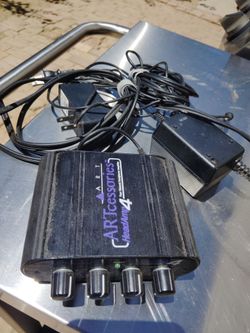 ARTcessories HeadAmp4, a 4-channel stereo headphone amplifier/ music equipment