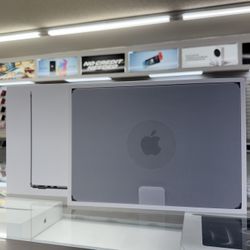 MacBook Air M2 256gb 8ram