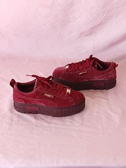 Puma Mayze Velvet Tibetan Red Women's Sneakers US 7.5