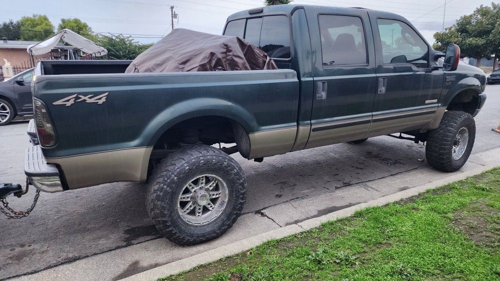 Ford F350 Part Out Truck Bed Interior Panels Cab Doors Fenders Interior