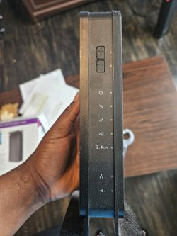 NETGEAR C3000-100NAS N300 Cable Modem Router WiFi DOCSIS 3.0 (C3000) Certified for Xfinity from Comcast, Spectrum, Cox, Cablevision, Comcast 

