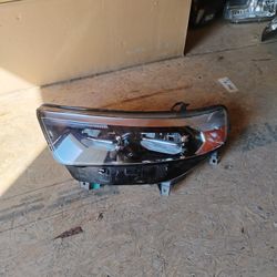 2020-2023 Ford Explorer Headlight Full LED LH OEM 