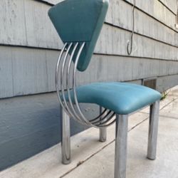 6 Mid Century Chrome Chairs 