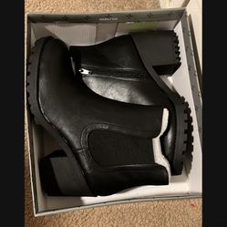 Women's Black Boots 