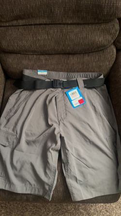 Columbia size 36 men shorts.