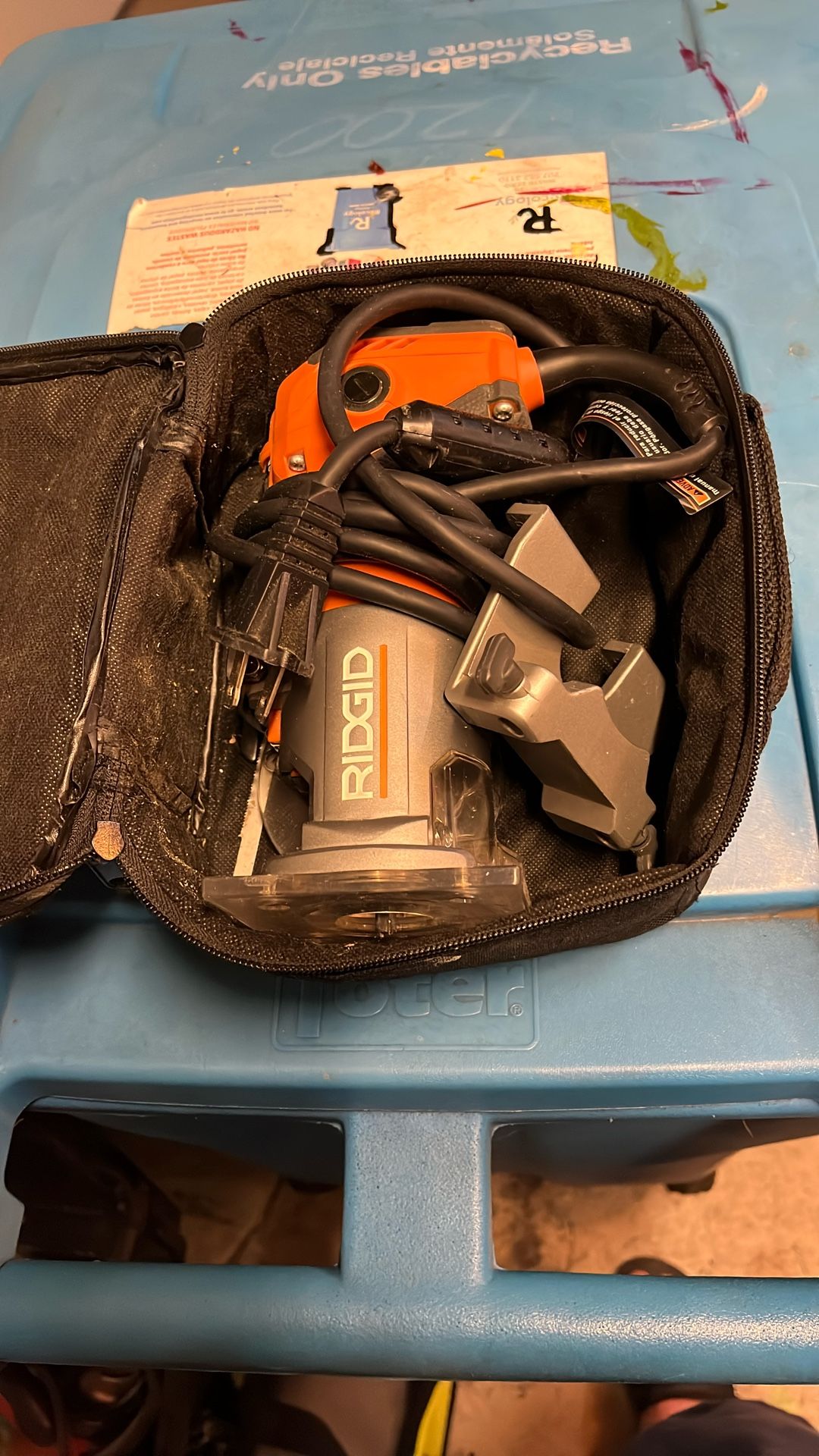 Rigid Corded Compact Router