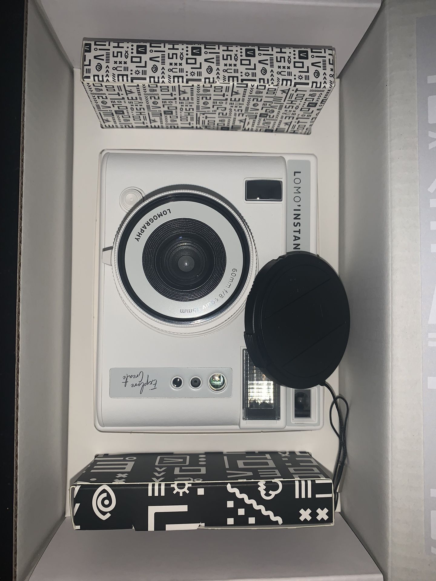 Lomography Lomo’Instant Automat The Adventure Challenge - Instant Film Camera