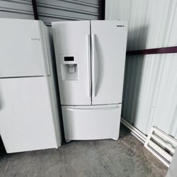 White Bottom Freezer 